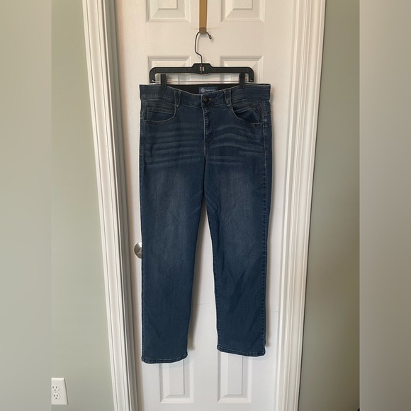 Democracy High Rise Ab Solution Straight Leg Jeans - Picture 2 of 5